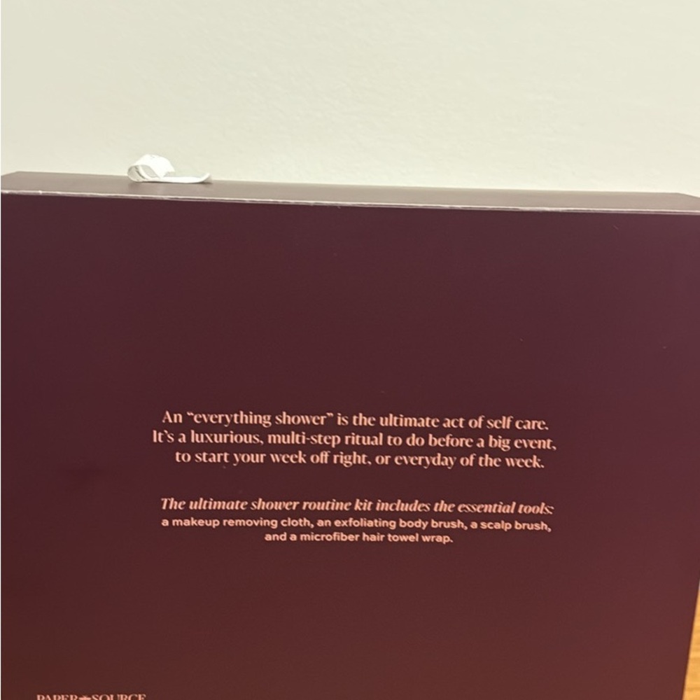 Paper Source The Ultimate Shower Routine Kit - Picture 2 of 2